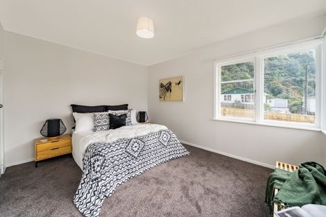 Photo of property in 49 Lees Grove, Wainuiomata, Lower Hutt, 5014