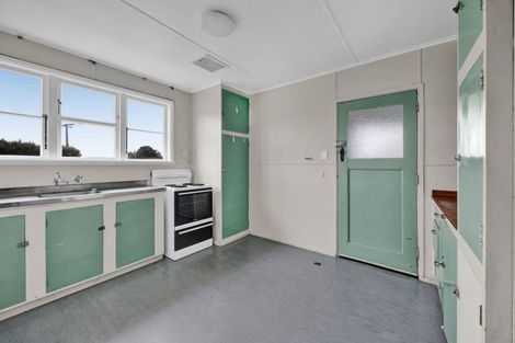 Photo of property in 14 Essex Street, Stratford, 4332