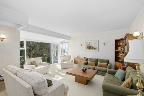 Photo of property in 15 Lyons Crescent, Strathmore Park, Wellington, 6022