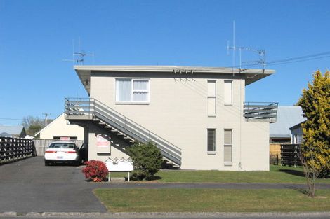 Photo of property in 4/10 Coates Street, Hamilton East, Hamilton, 3216