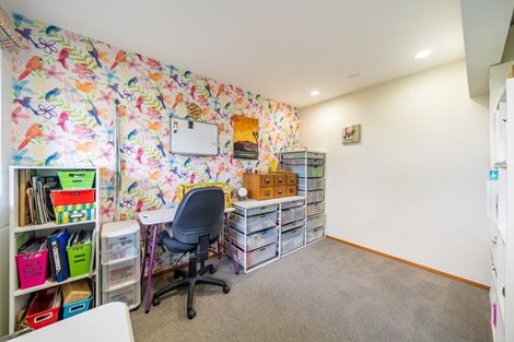 Photo of property in 1 Roys Road, Plimmerton, Porirua, 5026