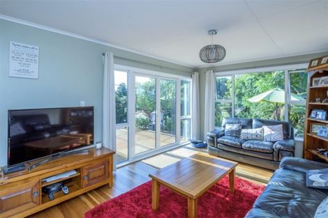 Photo of property in 97 Kawiu Road, Levin, 5510