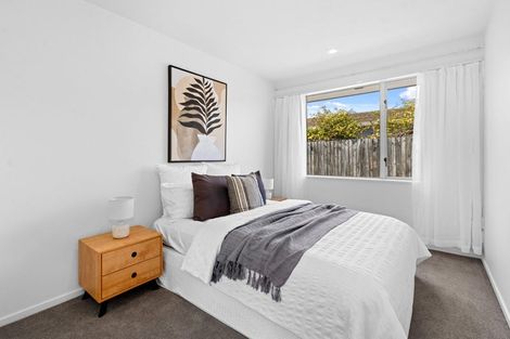 Photo of property in 17b Division Street, Riccarton, Christchurch, 8041