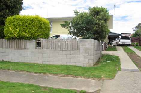 Photo of property in 50 Kemble Close, Mangere, Auckland, 2022