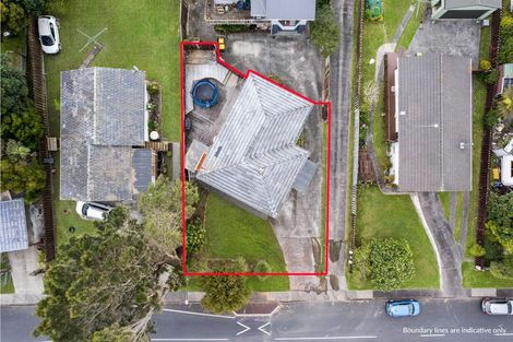 Photo of property in 14 Waari Avenue, Sunnyvale, Auckland, 0612