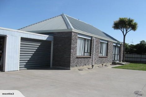 Photo of property in 33 Mortlake Street, Islington, Christchurch, 8042