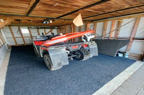 Photo of property in 180 Whirinaki Road, Eskdale, Napier, 4182