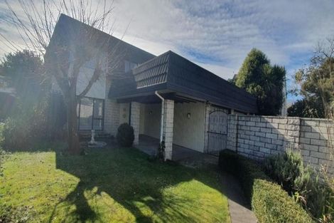Photo of property in 11 Jamell Place, Avonhead, Christchurch, 8042