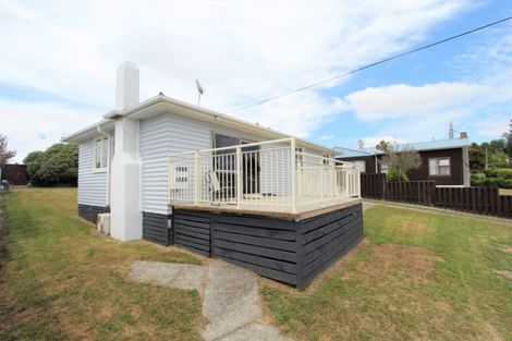 Photo of property in 15 Nevis Crescent, Tokoroa, 3420