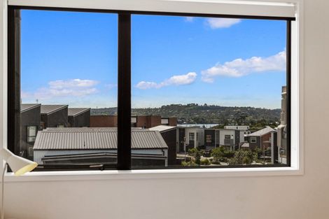 Photo of property in 8 Hobsonville Point Road, Hobsonville, Auckland, 0616