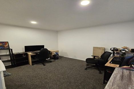 Photo of property in 33u2 May Street, Hamilton East, Hamilton, 3216