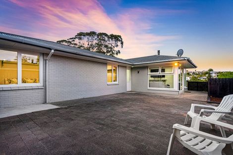 Photo of property in 43 Mcclintock Road, Massey, Auckland, 0614