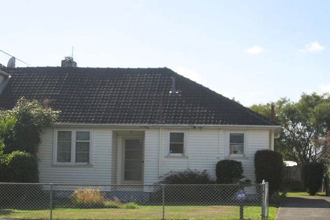 Photo of property in 5f2- Sutherland Avenue, Silverstream, Upper Hutt, 5019