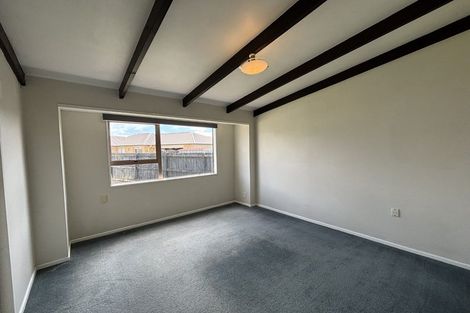 Photo of property in 2 Channel View Road, Clarks Beach, Pukekohe, 2679