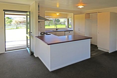 Photo of property in 662 Kaitemako Road, Welcome Bay, Tauranga, 3175