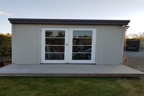 Photo of property in 32 Torrens Road, Hillmorton, Christchurch, 8024