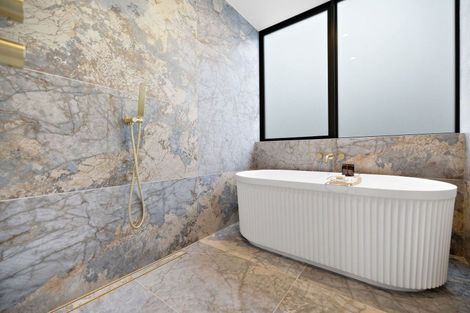 Photo of property in 18 Taurus Lane, Jacks Point, 9371