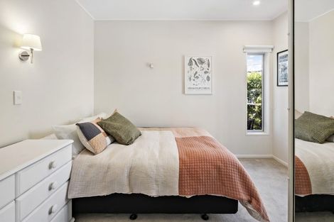 Photo of property in 23f2 Box Hill, Khandallah, Wellington, 6035