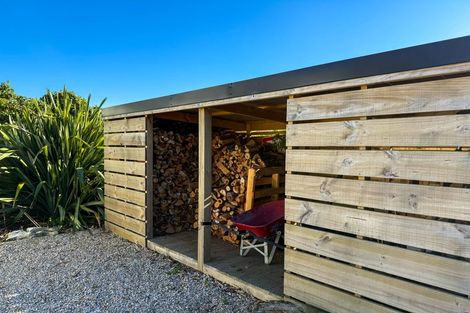 Photo of property in 382 Abel Tasman Drive, Motupipi, Takaka, 7183