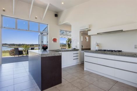 Photo of property in 38 Tanners Point Road, Tanners Point, Katikati, 3177