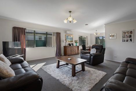 Photo of property in 9 Donegal Place, Katikati, 3129