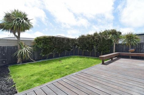 Photo of property in 3 Kingsbridge Drive, Burwood, Christchurch, 8083