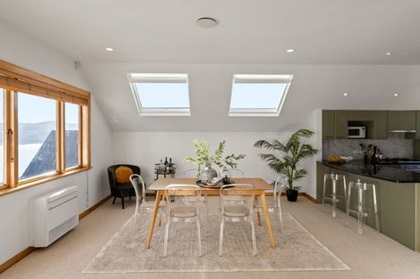 Photo of property in 78 The Crescent, Roseneath, Wellington, 6011