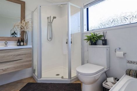 Photo of property in 19 Kotuku Place, Matua, Tauranga, 3110