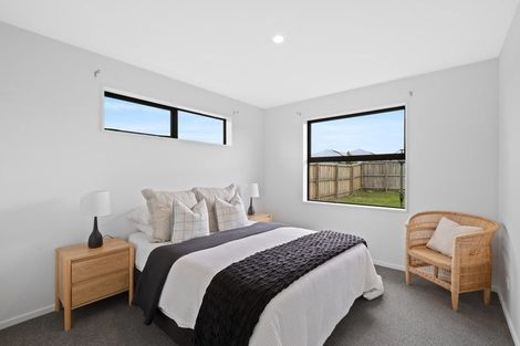 Photo of property in 184 Faringdon Boulevard, Rolleston, 7615