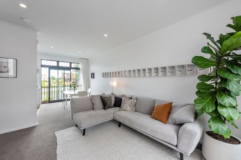 Photo of property in 10 Mayfly Lane, Hobsonville, Auckland, 0616