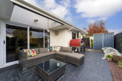 Photo of property in 23 Althorp Place, Avonhead, Christchurch, 8042