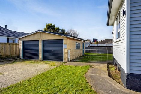 Photo of property in 178 South Road, Hawera, 4610