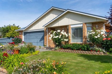 Photo of property in 2 Joan Allen Lane, Masterton, 5810