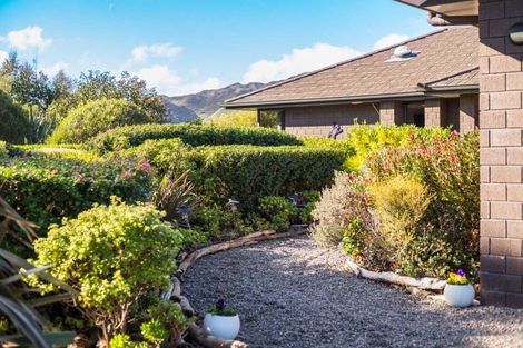 Photo of property in 9 Angus Way, Nikau Valley, Paraparaumu, 5032