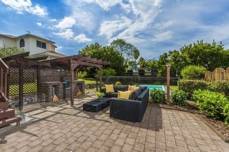 Photo of property in 6 Northgrove Avenue, Hillcrest, Auckland, 0627