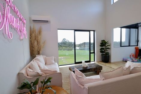 Photo of property in 16 Catalina Drive, Hobsonville, Auckland, 0616
