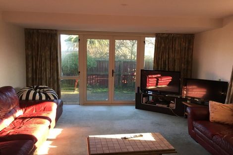 Photo of property in 8a Worthy Street, Ilam, Christchurch, 8041