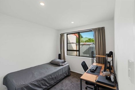 Photo of property in 33 Middleton Road, Upper Riccarton, Christchurch, 8041