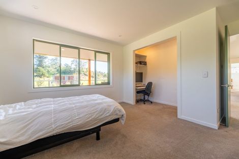 Photo of property in 14 Chelmsford Street, Hampden, 9410