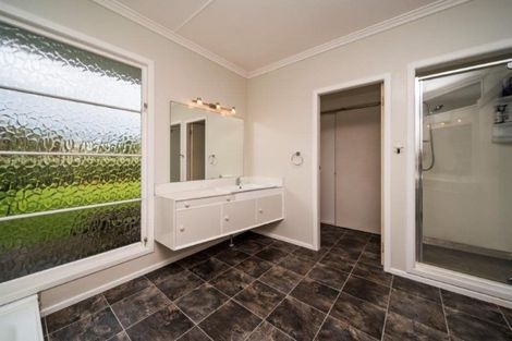 Photo of property in 161 South Road, Hawera, 4610