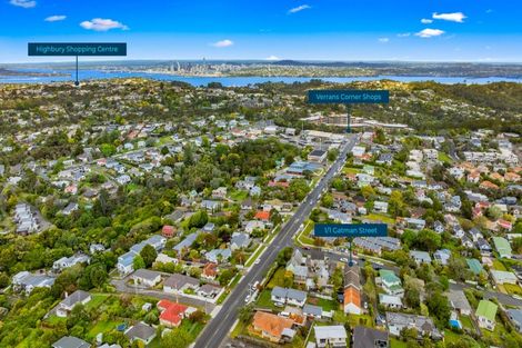 Photo of property in 1/1 Gatman Street, Birkdale, Auckland, 0626