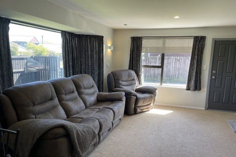 Photo of property in 5 Fernbrook Place, Mairehau, Christchurch, 8013