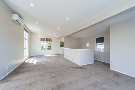 Photo of property in 7a Shortland Street, Khandallah, Wellington, 6035