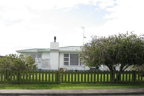 Photo of property in 34 Freyberg Terrace, Waipukurau, 4200