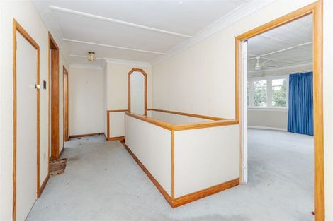 Photo of property in 2 Woodstock Road, Fairfield, Hamilton, 3214