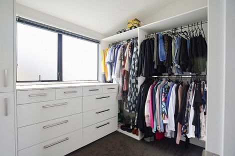 Photo of property in 4 Sophora Place, Totara Heights, Auckland, 2105