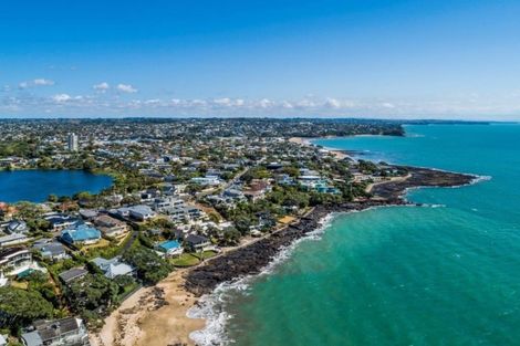 Photo of property in 1/241 Hurstmere Road, Takapuna, Auckland, 0622