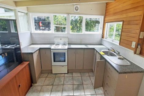 Photo of property in 1505 East Coast Road, Redvale, Albany, 0794