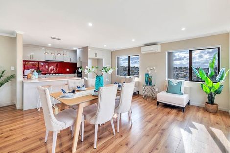 Photo of property in 285a Don Buck Road, Massey, Auckland, 0614