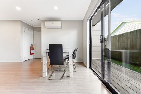 Photo of property in 90u2 Carrington Avenue, Silverdale, Hamilton, 3216